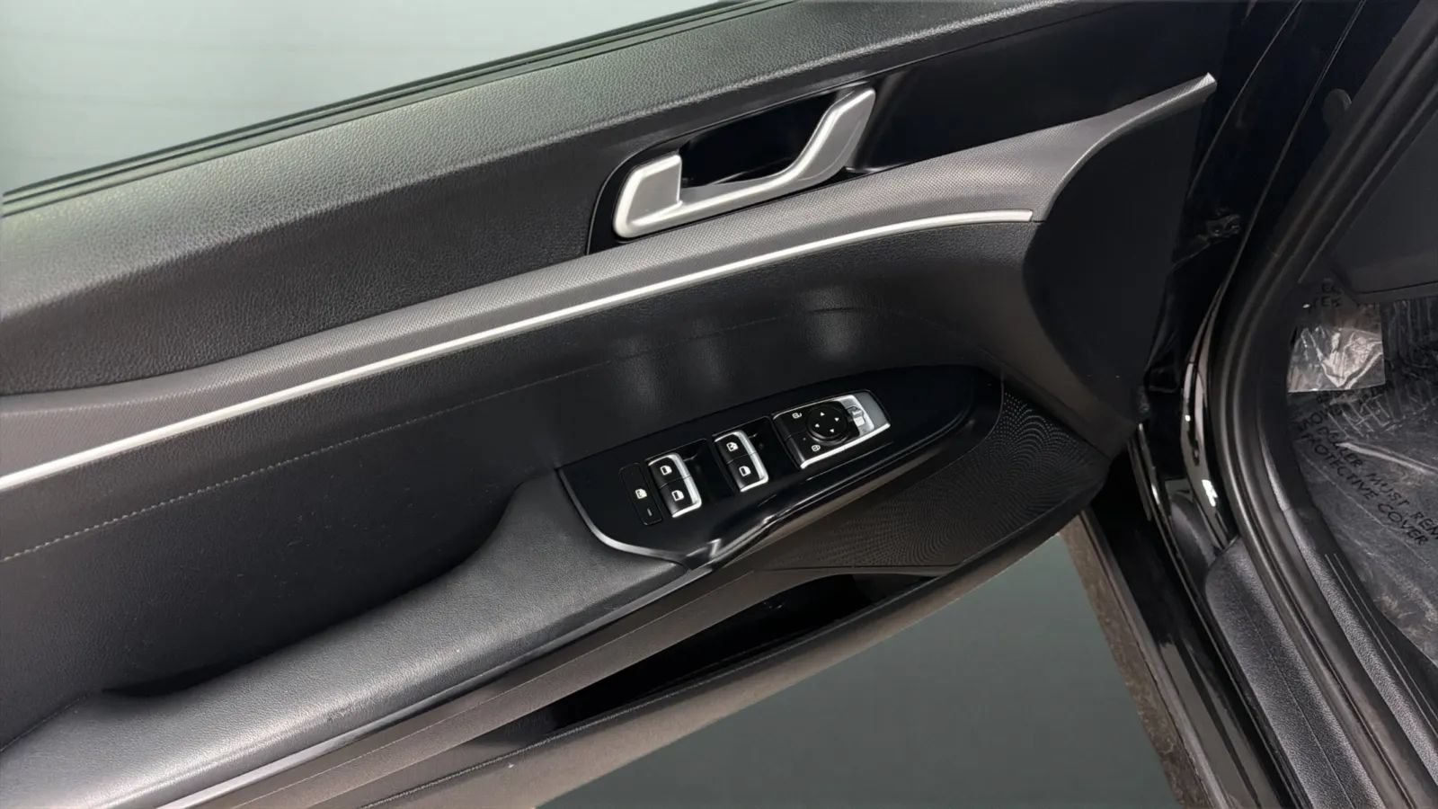 Used 2021 Kia K5 LXS FWD image 18