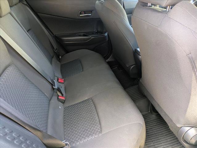 Used 2021 Toyota C-HR LE FWD image 18