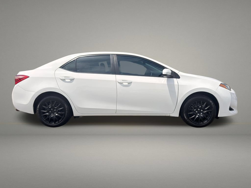 Used 2019 Toyota Corolla LE FWD image 9