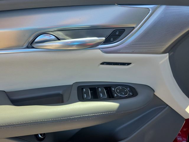 Used 2020 Cadillac XT5 Premium Luxury FWD image 24