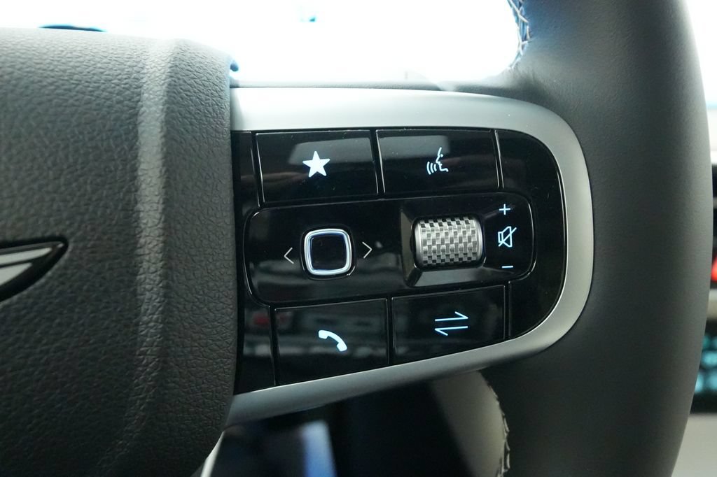 New 2026 Genesis GV70 2.5T Select AWD/4WD image 39