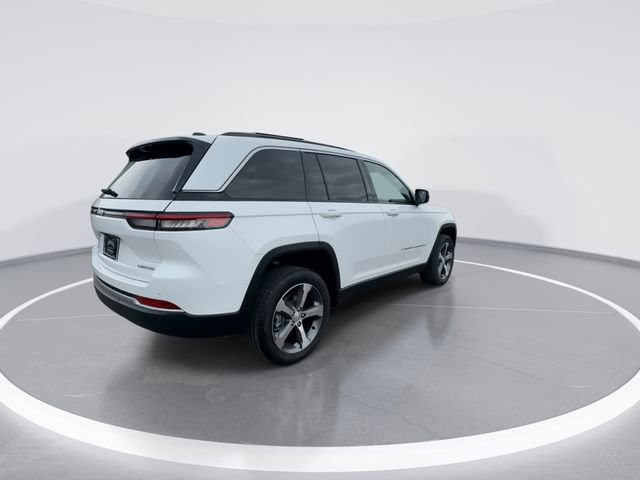 New 2026 Jeep Grand Cherokee Limited w/ Luxury Tech Group II image 8