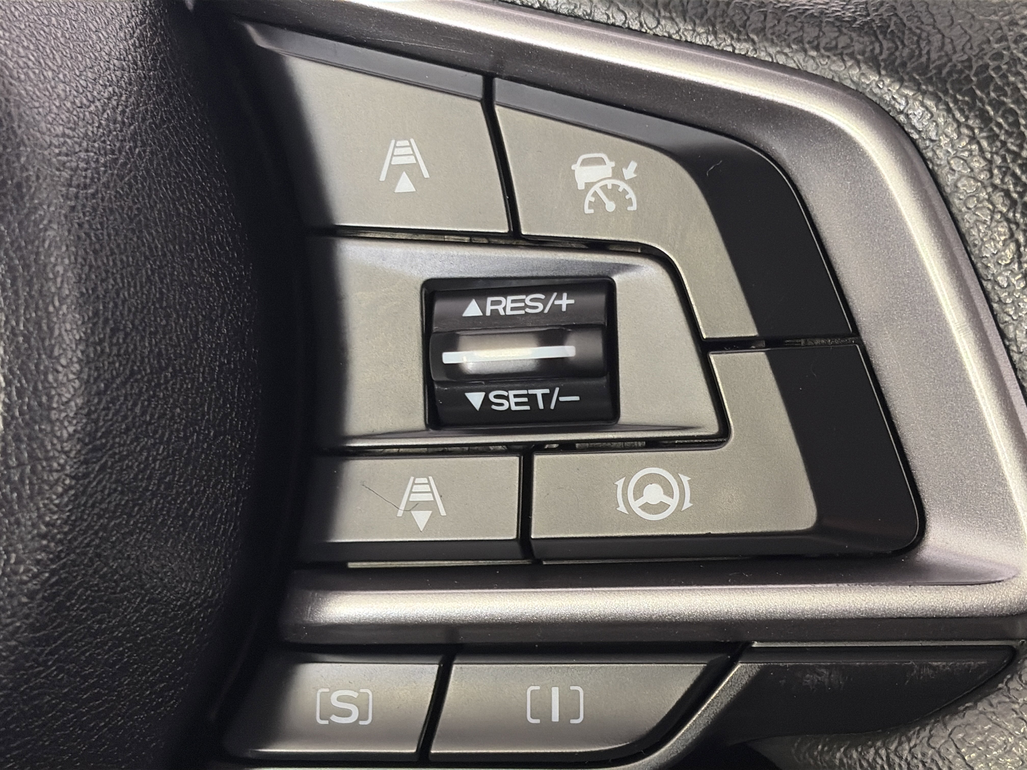 Certified 2024 Subaru Forester Limited image 18