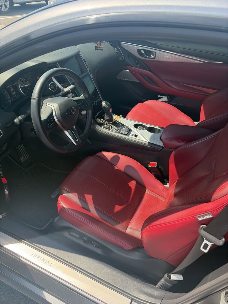 Used 2019 INFINITI Q60 Red Sport 400 w/ Proactive Package RWD image 8