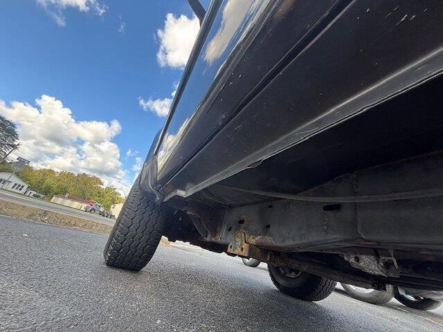 Used 2000 Dodge Durango 4WD image 17