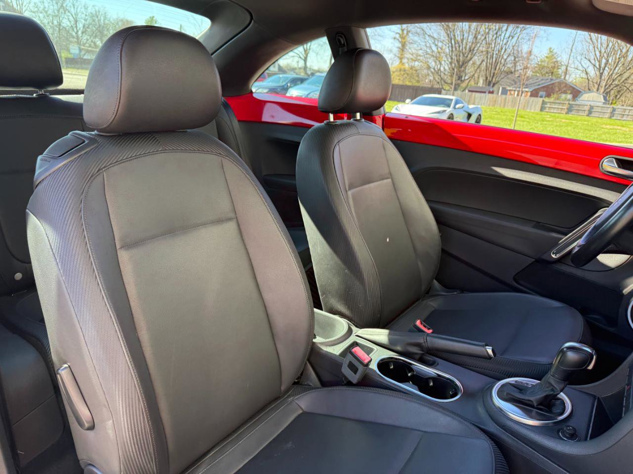 Used 2012 Volkswagen Beetle 2.5 FWD image 15