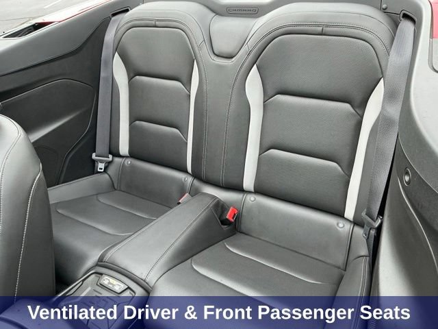 Used 2016 Chevrolet Camaro SS RWD image 23
