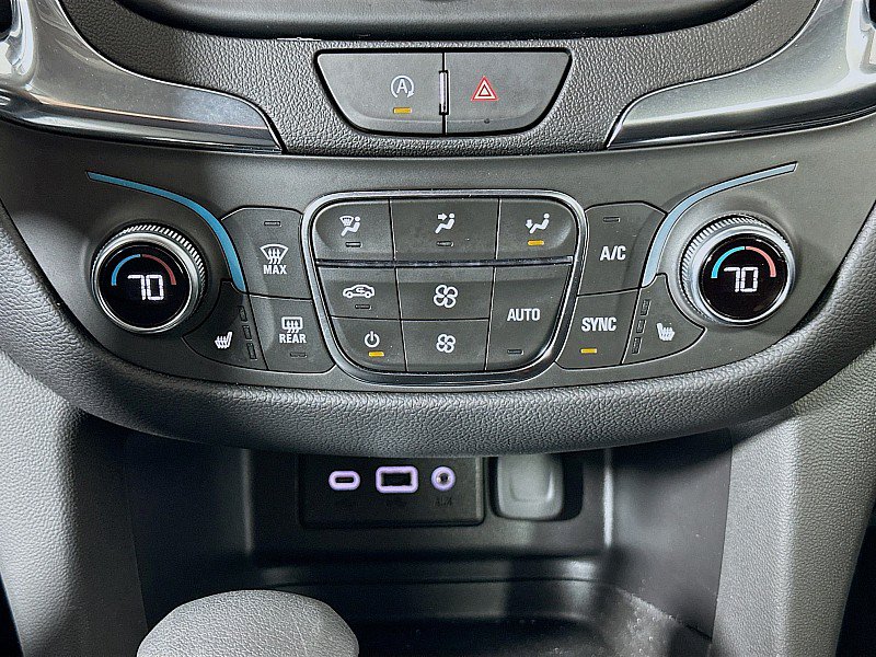 Used 2024 Chevrolet Equinox LT FWD image 16