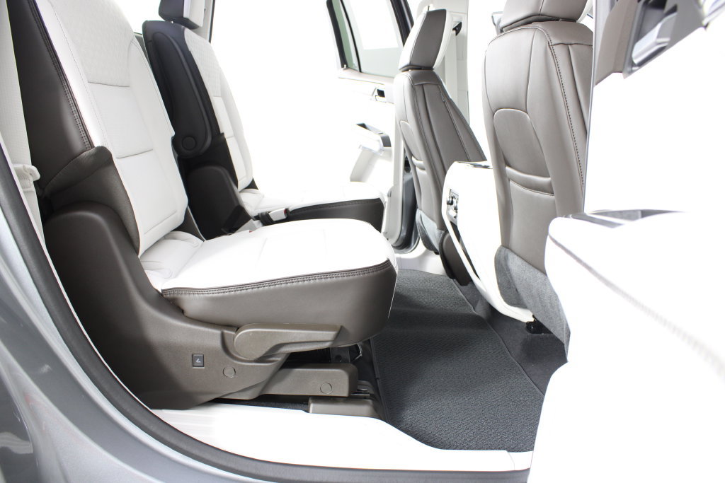 New 2027 GMC Acadia Denali AWD/4WD image 25