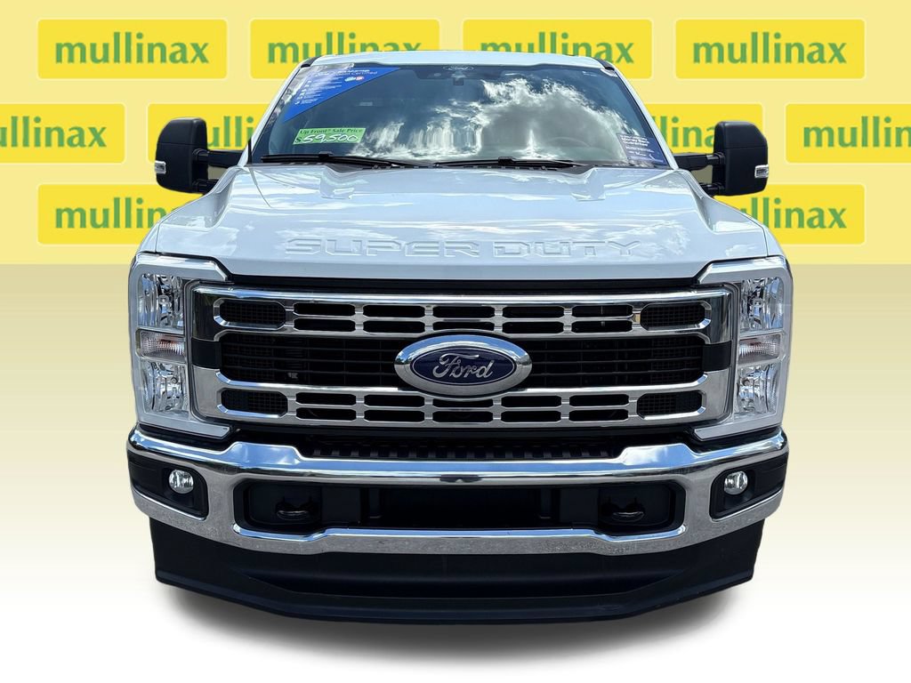 Certified 2025 Ford F250 XLT AWD/4WD image 12