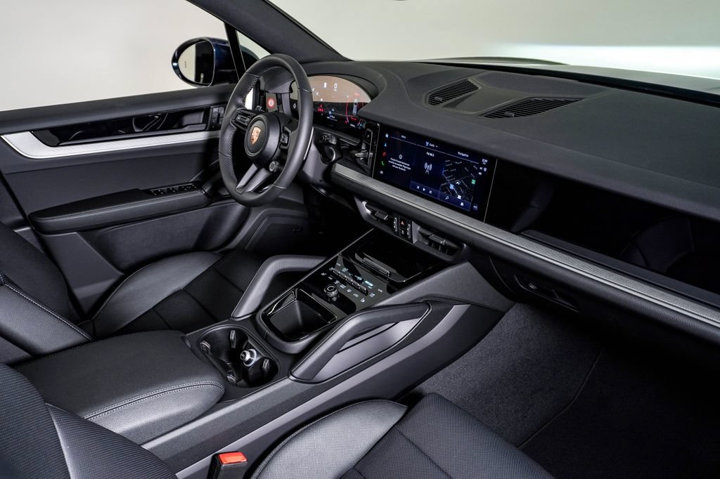 New 2026 Porsche Cayenne AWD/4WD image 13