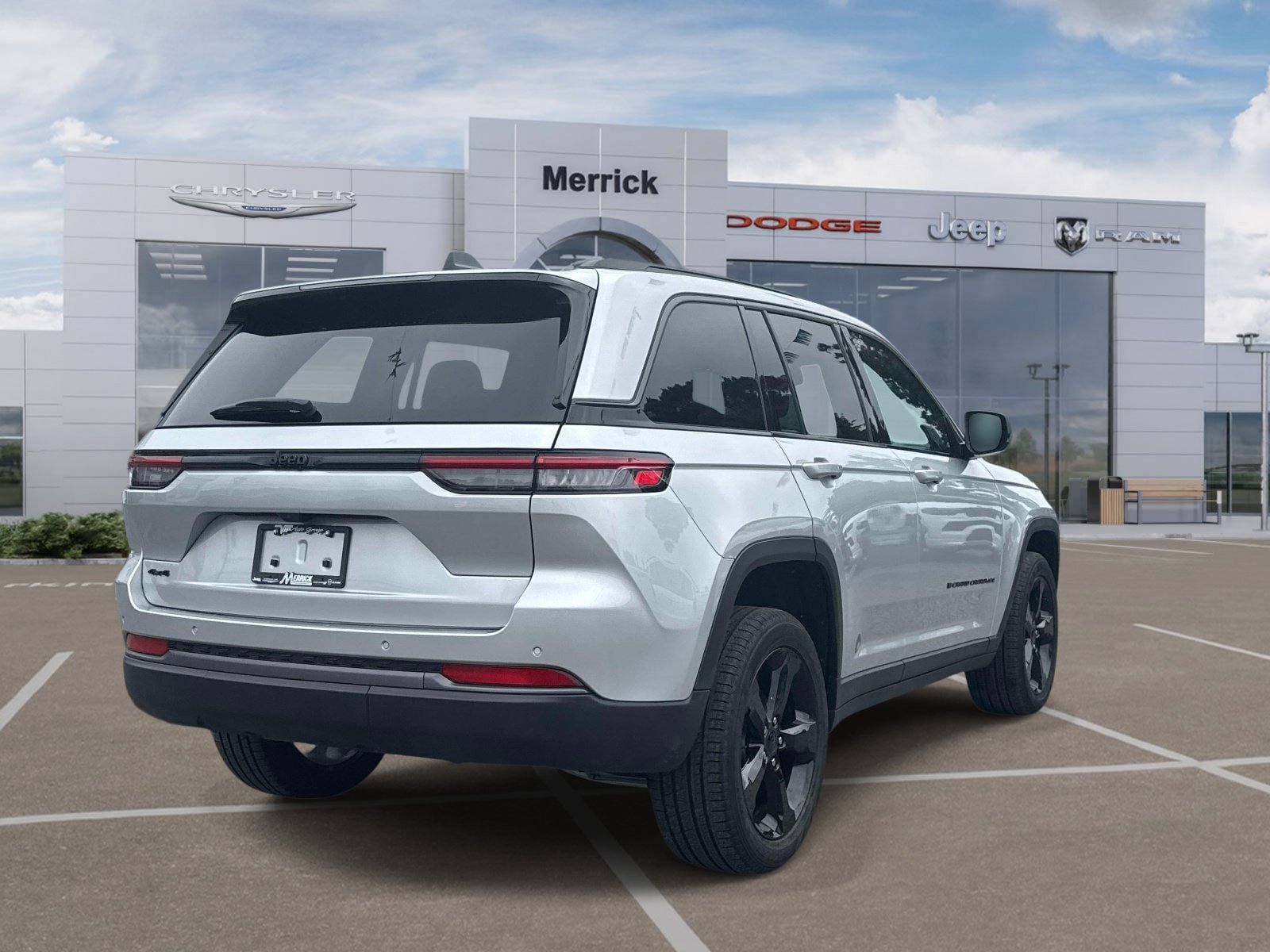 Used 2026 Jeep Grand Cherokee Limited w/ Limited Altitude Package AWD/4WD image 6