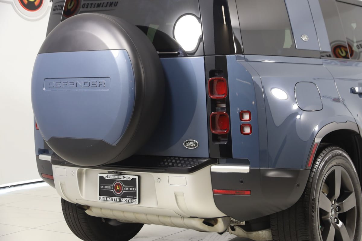 Used 2020 Land Rover Defender 110 SE AWD/4WD image 45
