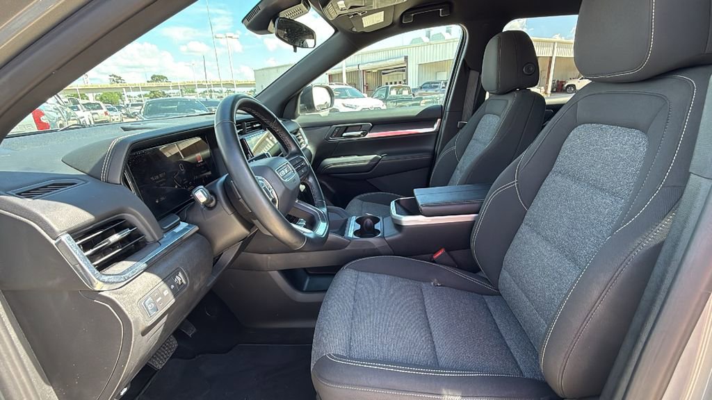 Used 2025 GMC Terrain Elevation FWD image 10