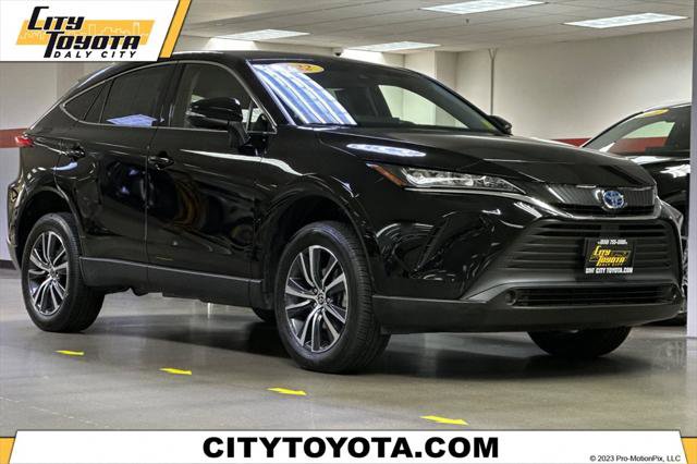 Certified 2022 Toyota Venza LE