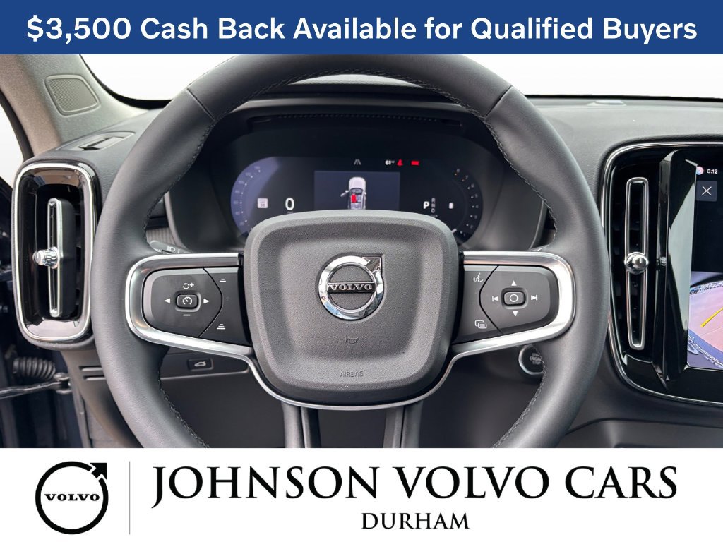 New 2026 Volvo XC40 B5 Core w/ Climate Package AWD/4WD image 15