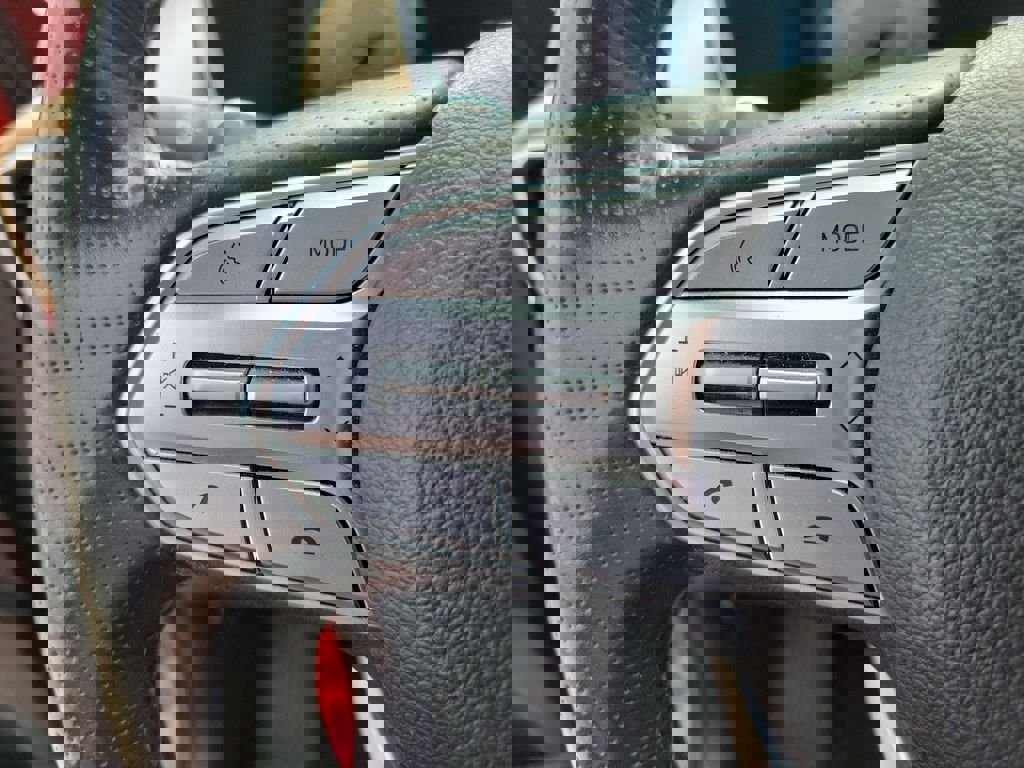 Used 2022 Hyundai Santa Fe Calligraphy image 25