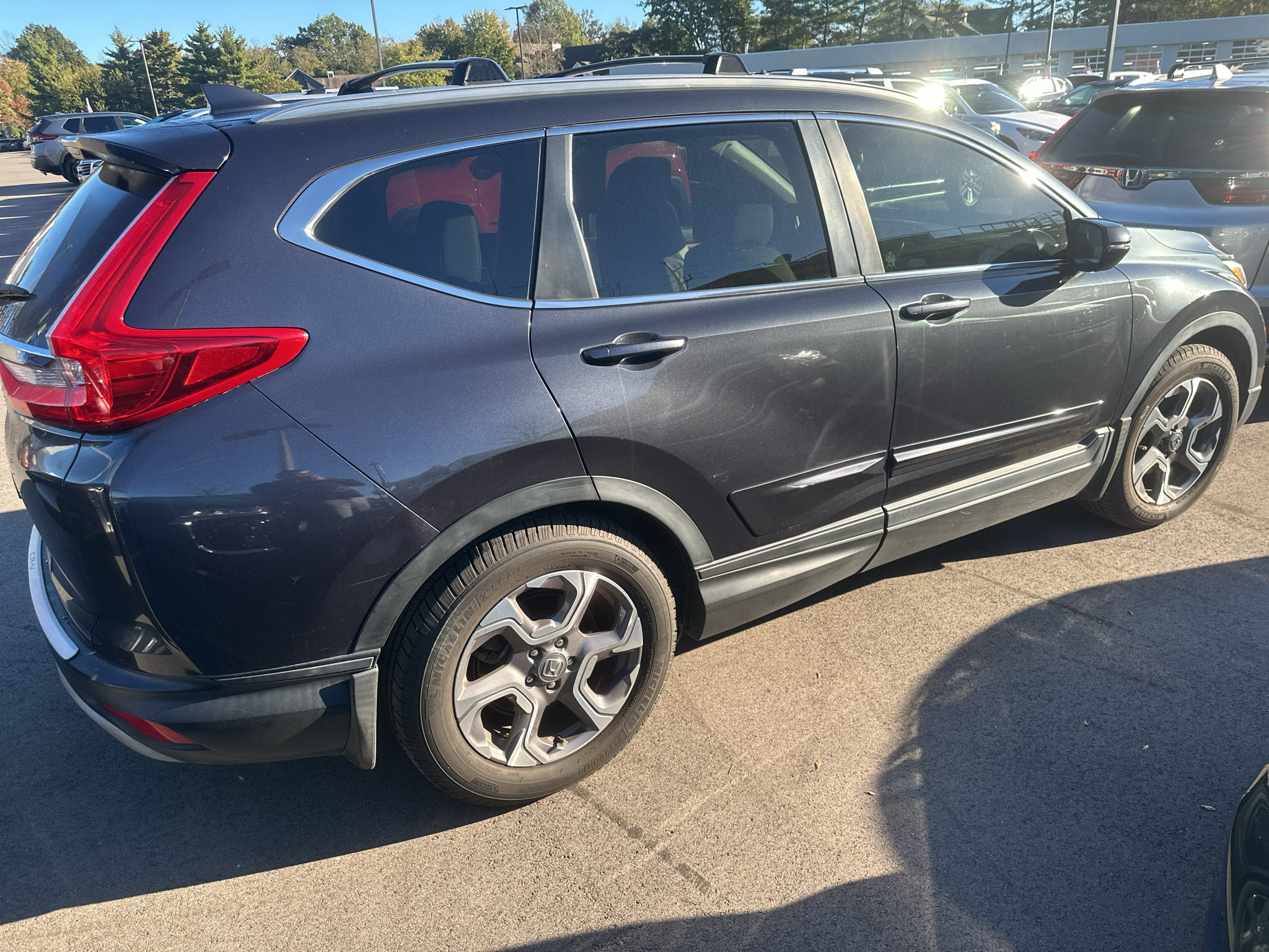 Used 2018 Honda CR-V EX-L image 4
