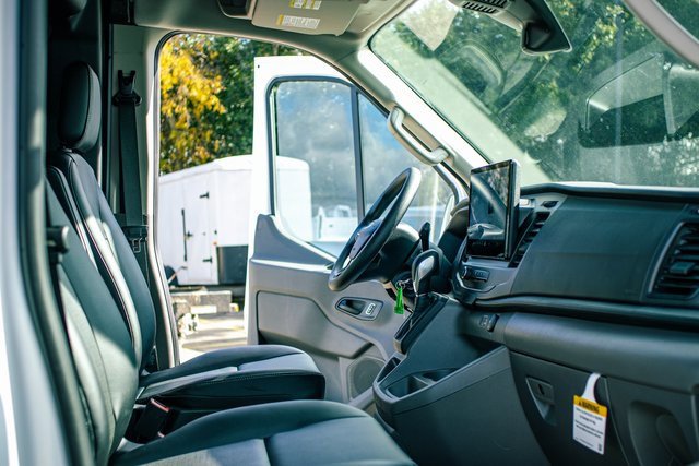 New 2024 Ford Transit 250 148 Medium Roof w/ Load Area Protection Package image 12