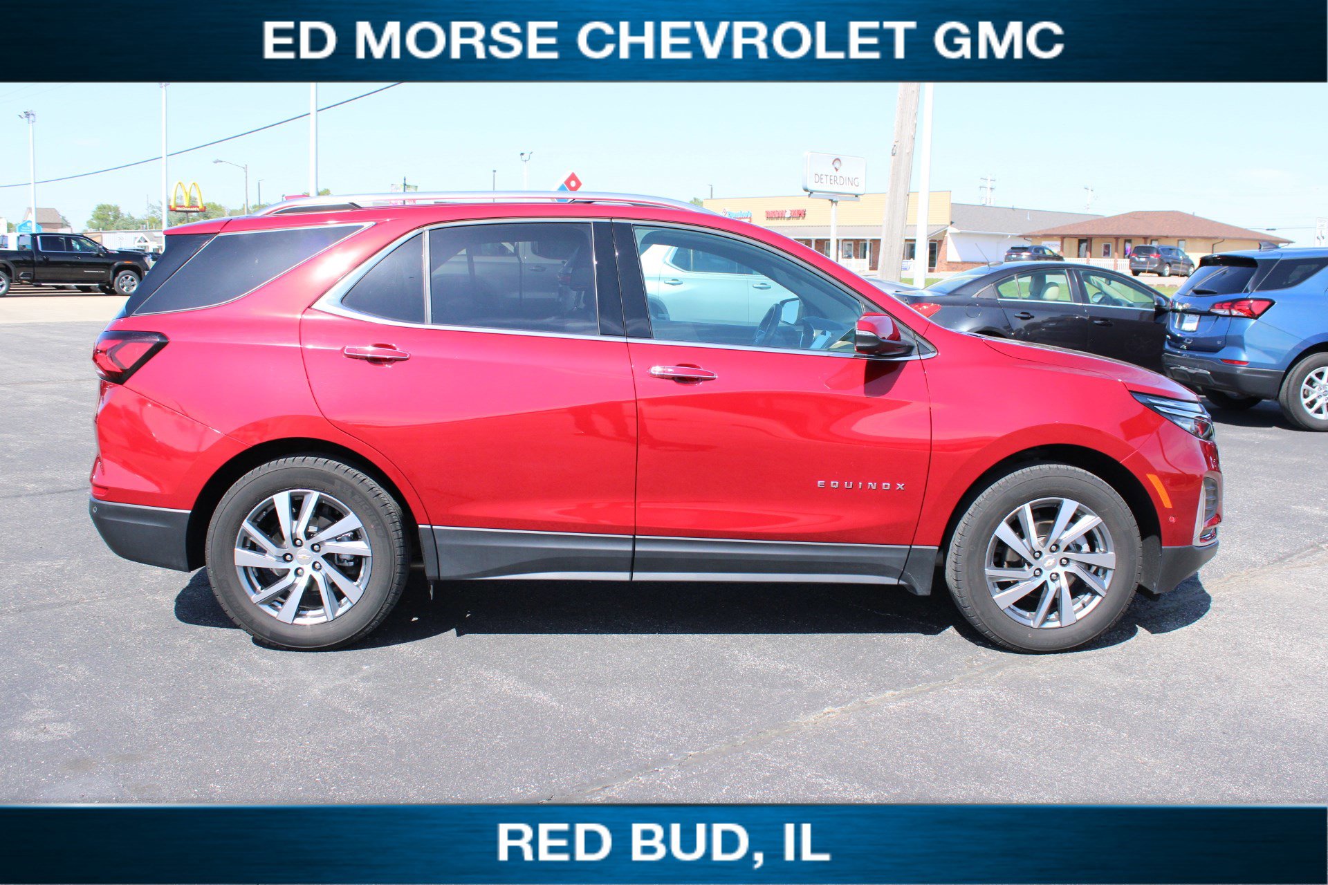 Used 2023 Chevrolet Equinox Premier FWD image 2