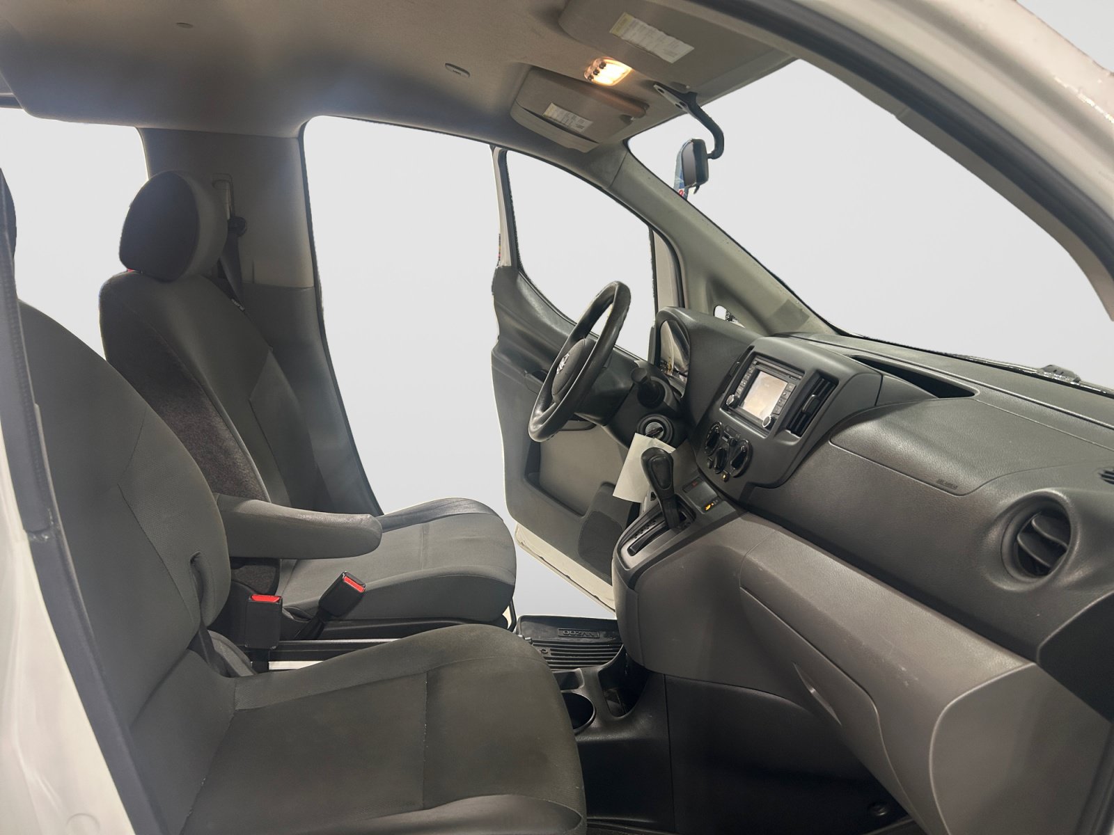 Used 2014 Nissan NV200 SV w/ Technology Package FWD image 16