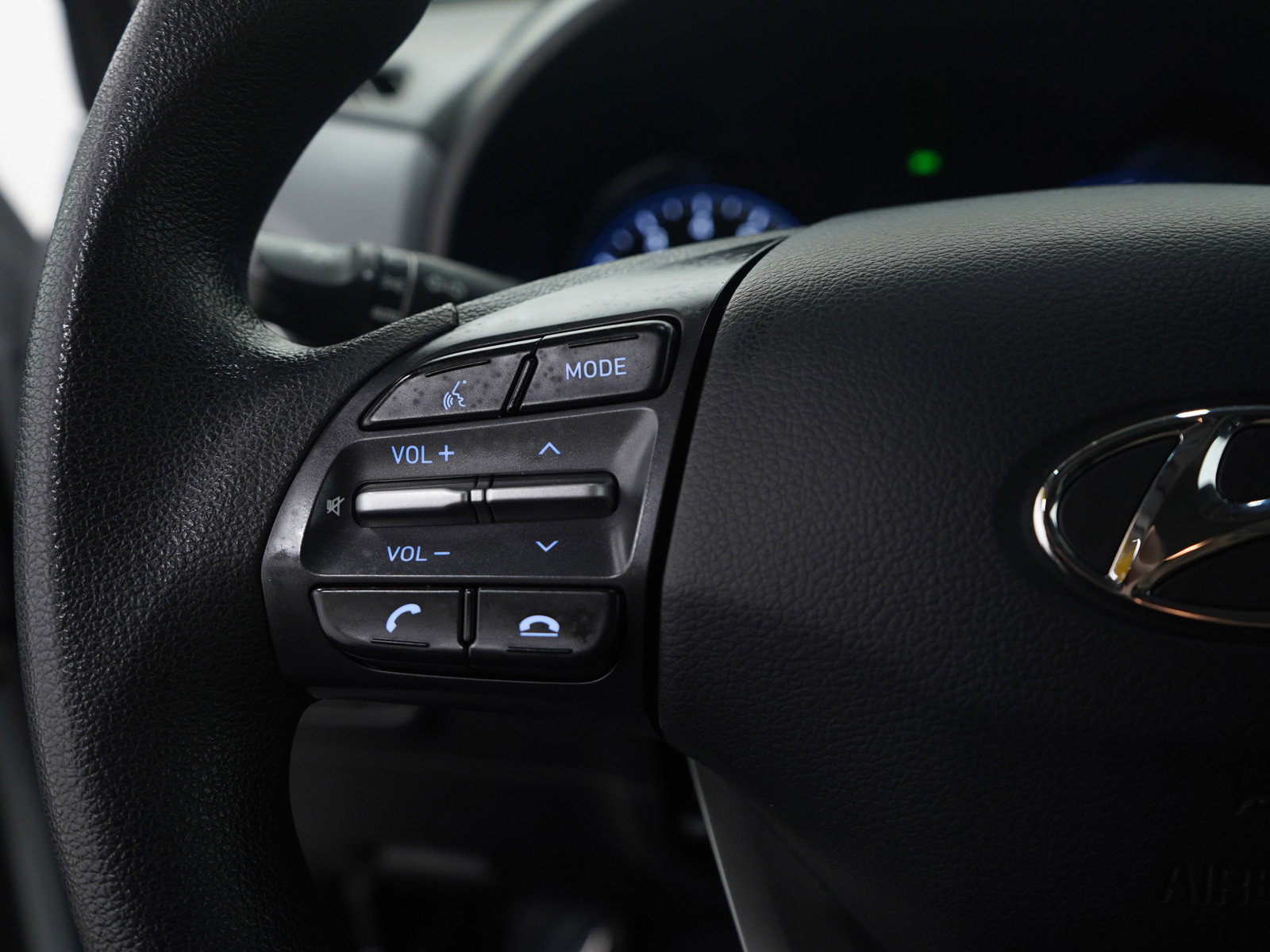 Used 2018 Hyundai Kona SE image 23