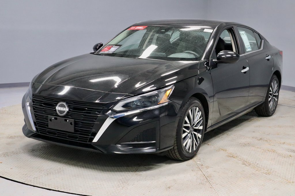 Certified 2023 Nissan Altima 2.5 SV image 7