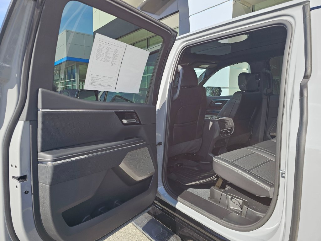 Used 2026 GMC Sierra EV Denali AWD/4WD image 18
