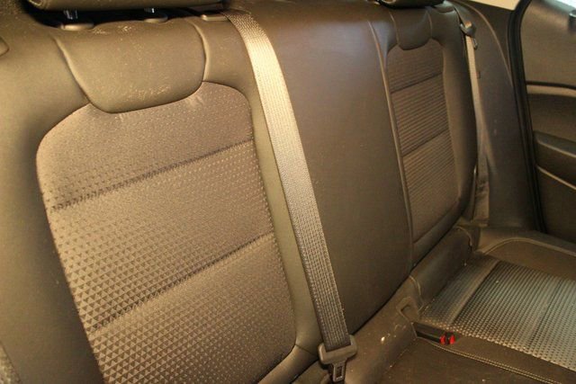 Used 2025 Chevrolet Trax LT w/ LT Convenience Package image 14