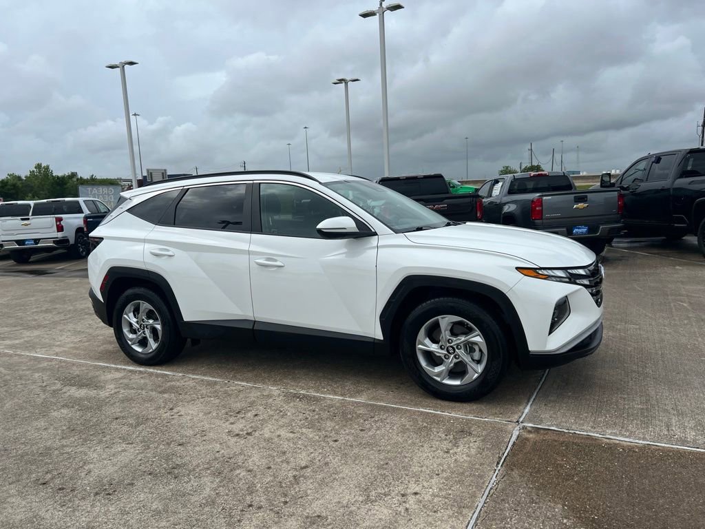Used 2023 Hyundai Tucson SEL FWD image 11