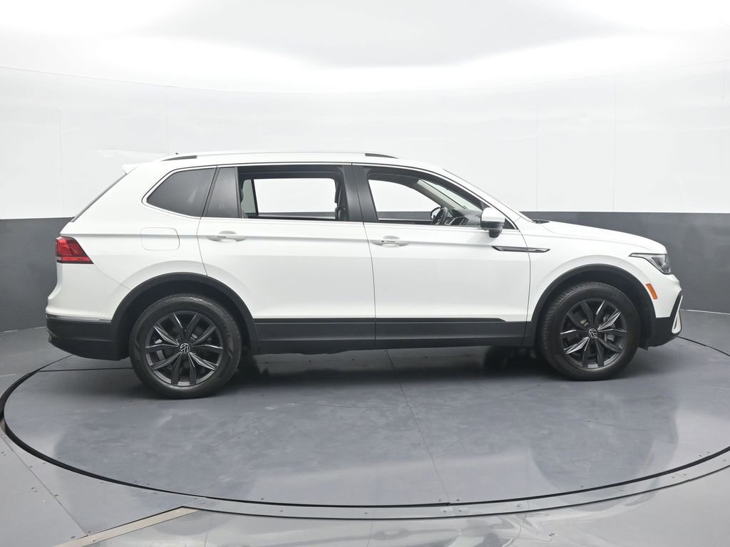 Used 2022 Volkswagen Tiguan SE image 7