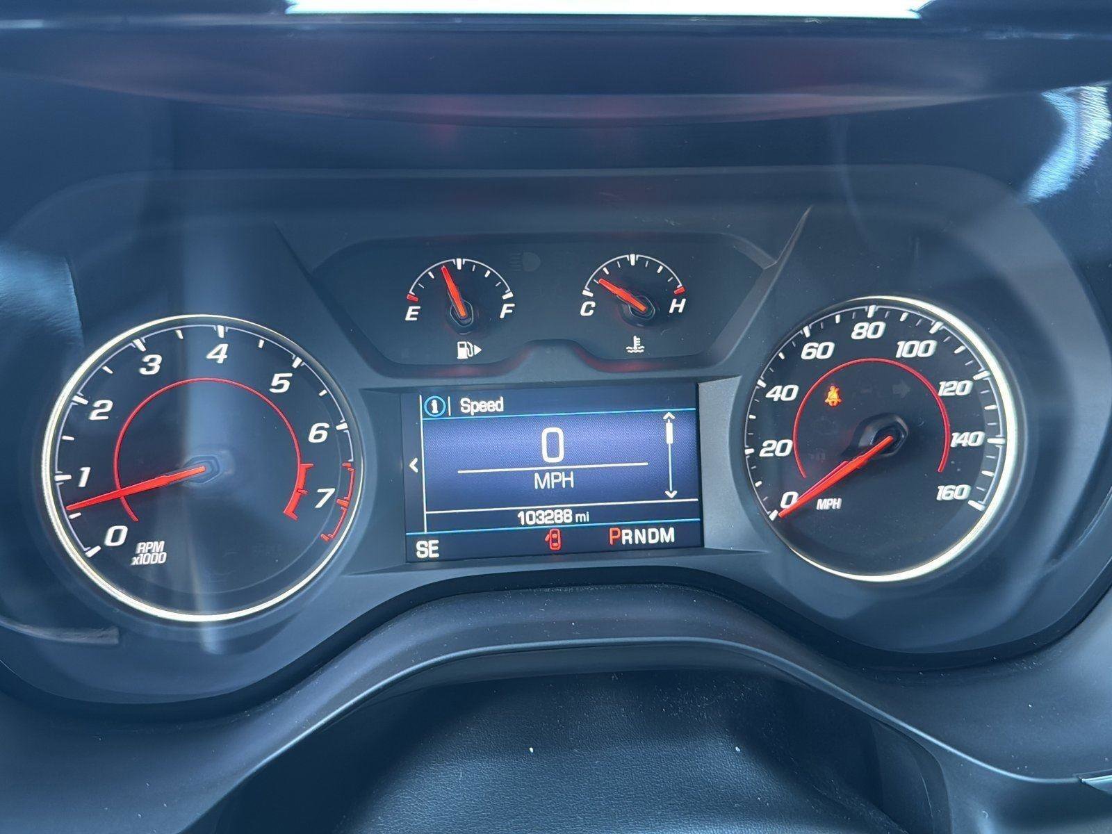 Used 2021 Chevrolet Camaro LT w/ RS Package image 13