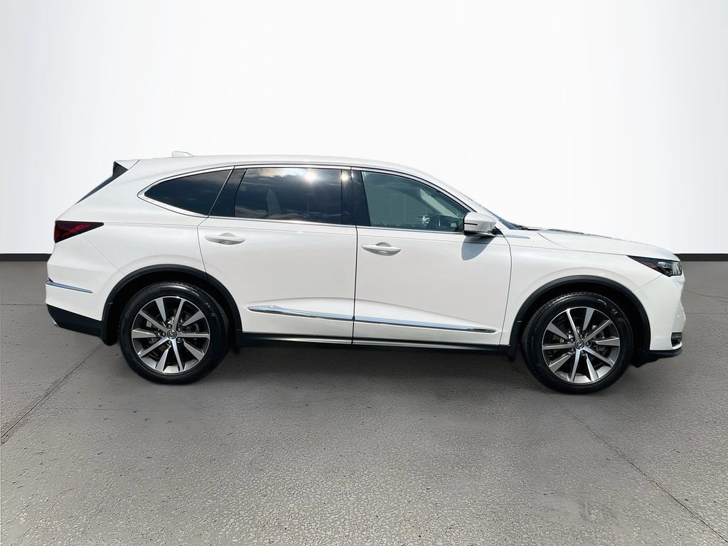 Used 2025 Acura MDX w/ Technology Package FWD image 8