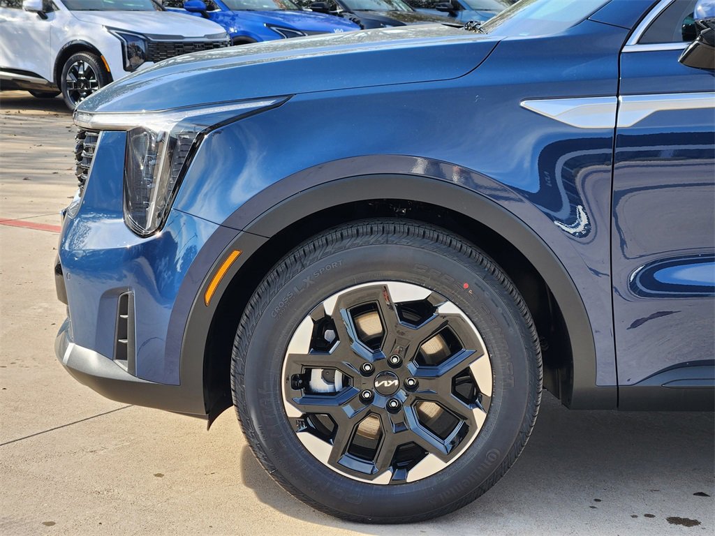 New 2026 Kia Sorento S image 5