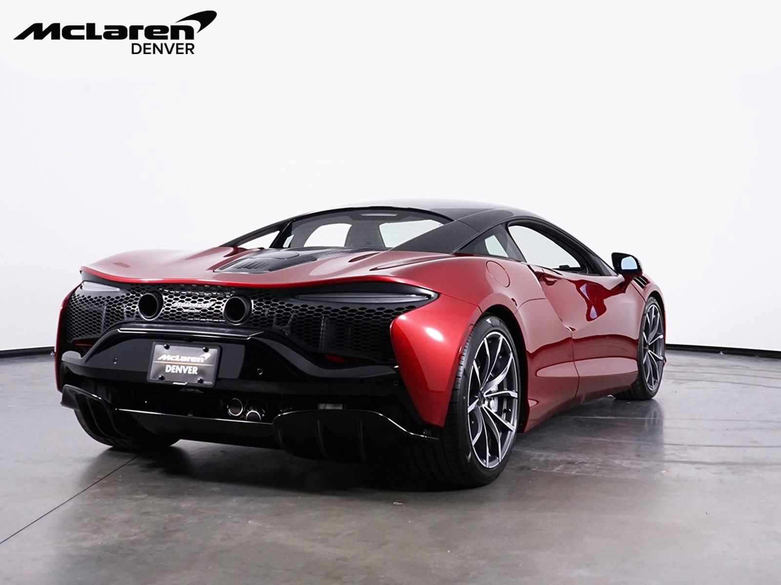 New 2026 McLaren Artura RWD image 8