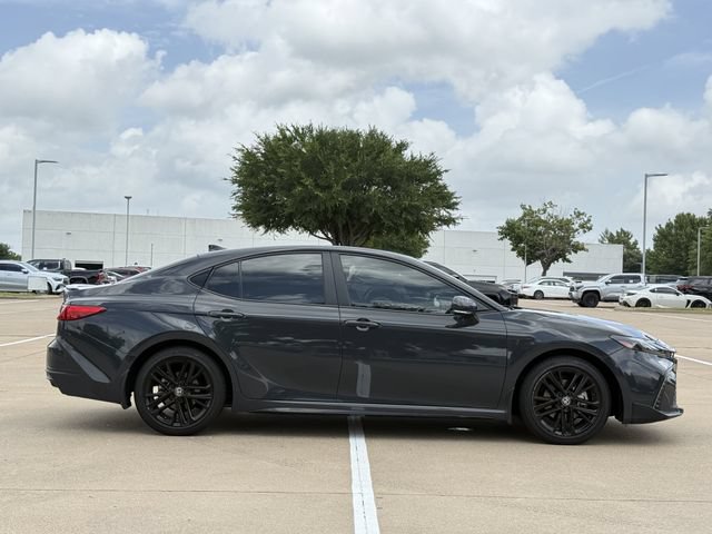 Used 2026 Toyota Camry SE FWD image 3