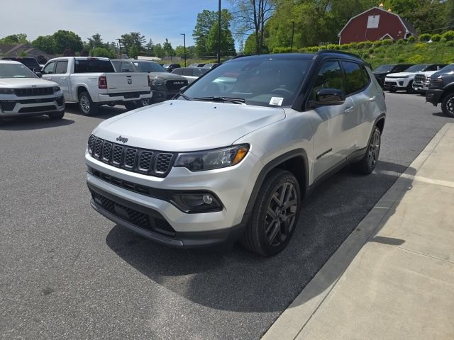 Certified 2026 Jeep Compass Limited w/ Sun, Sound & Navigation Group AWD/4WD image 3