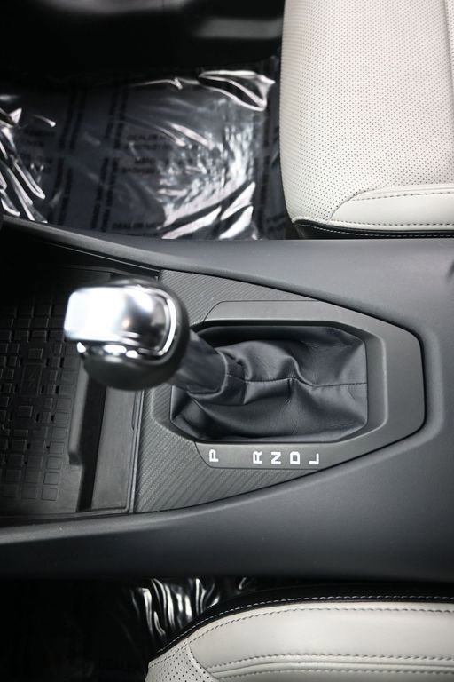 Used 2024 Ford Mustang Premium image 32