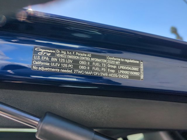 Used 2020 Porsche 718 Cayman GT4 RWD image 21