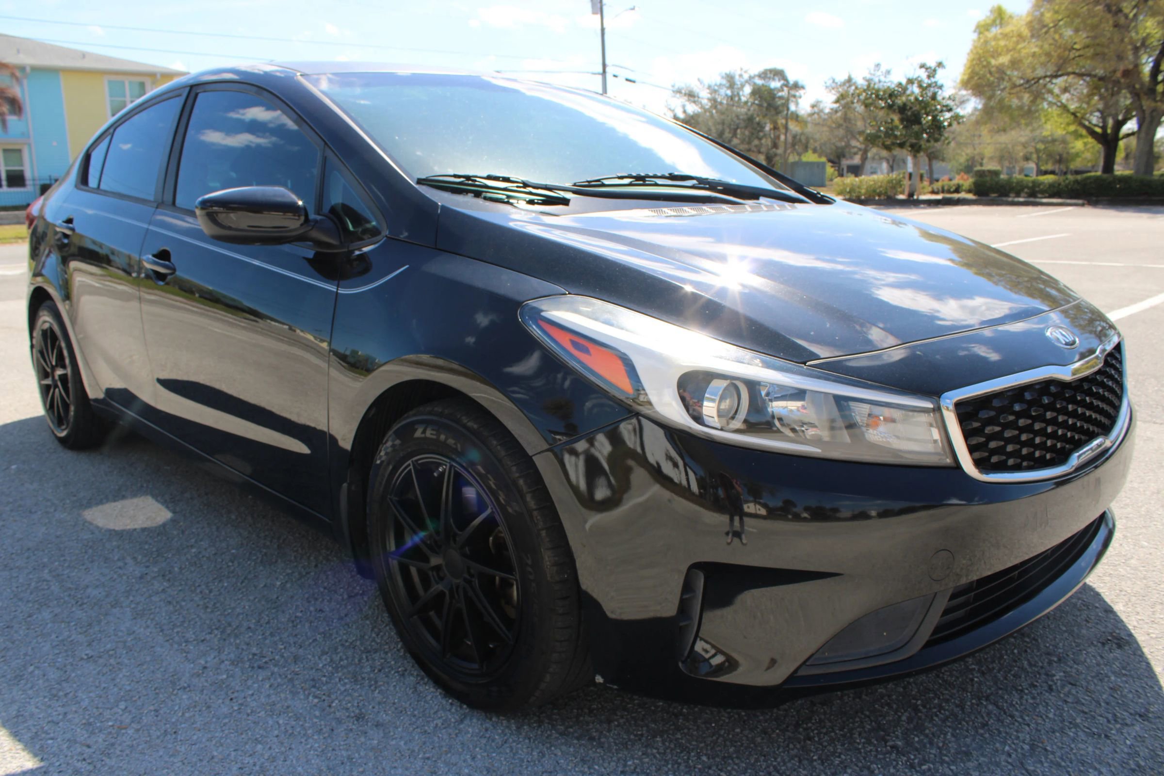 Used 2017 Kia Forte LX image 18