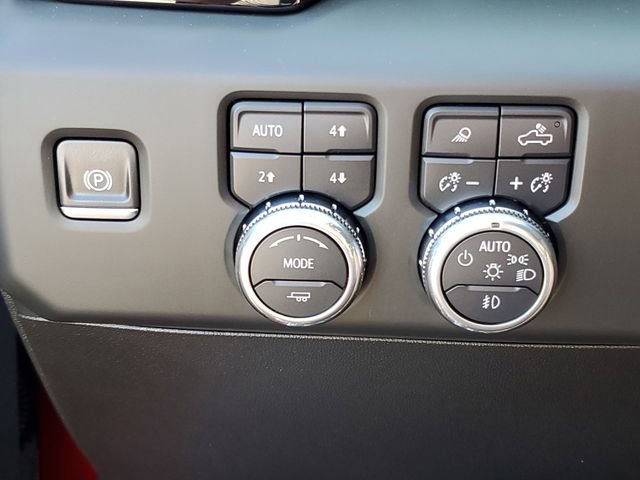 Used 2025 GMC Sierra 1500 AT4 w/ AT4 Premium Package image 21