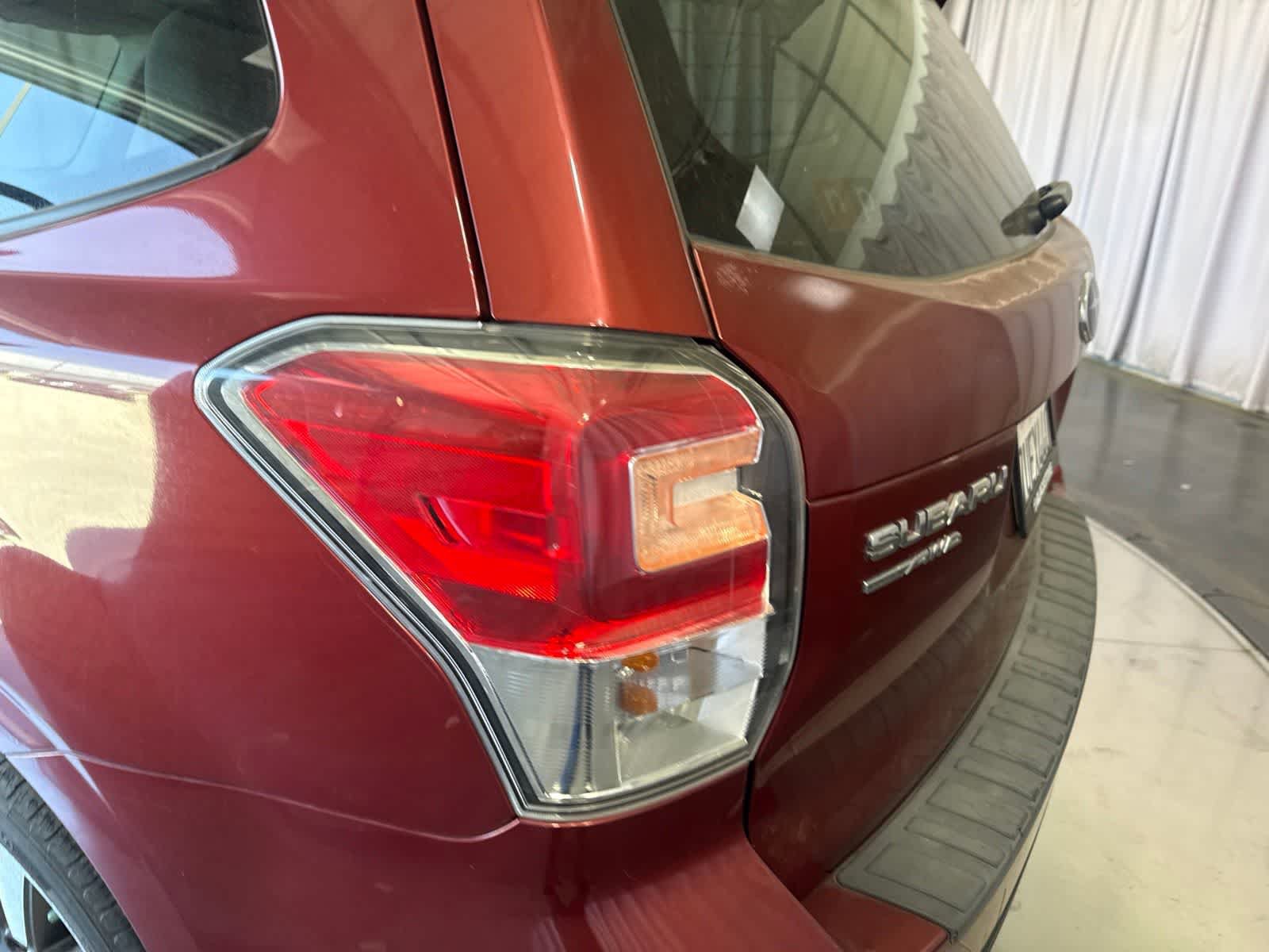 Used 2017 Subaru Forester 2.5i Premium AWD/4WD image 10