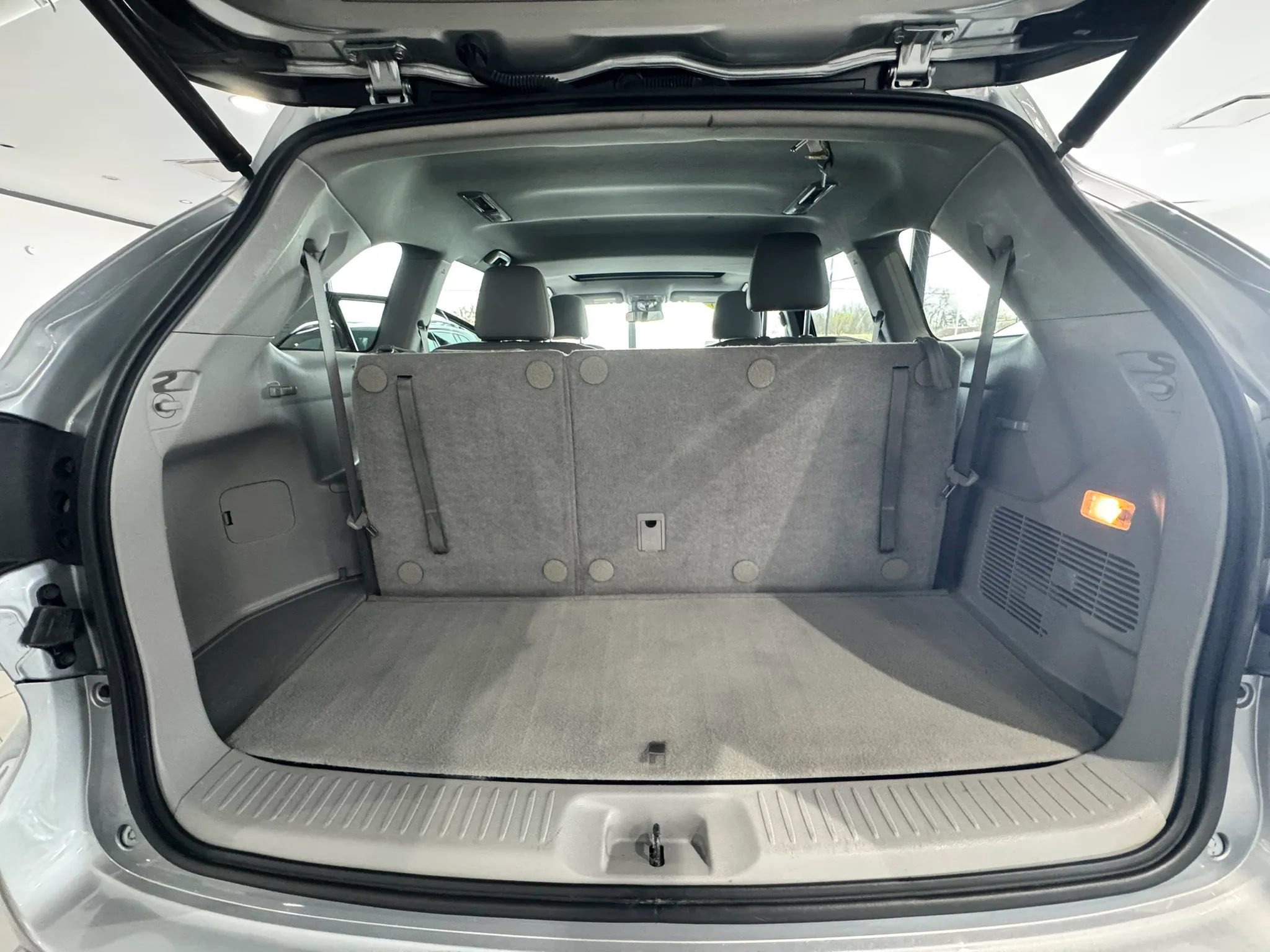 Used 2016 Toyota Highlander Limited AWD/4WD image 24