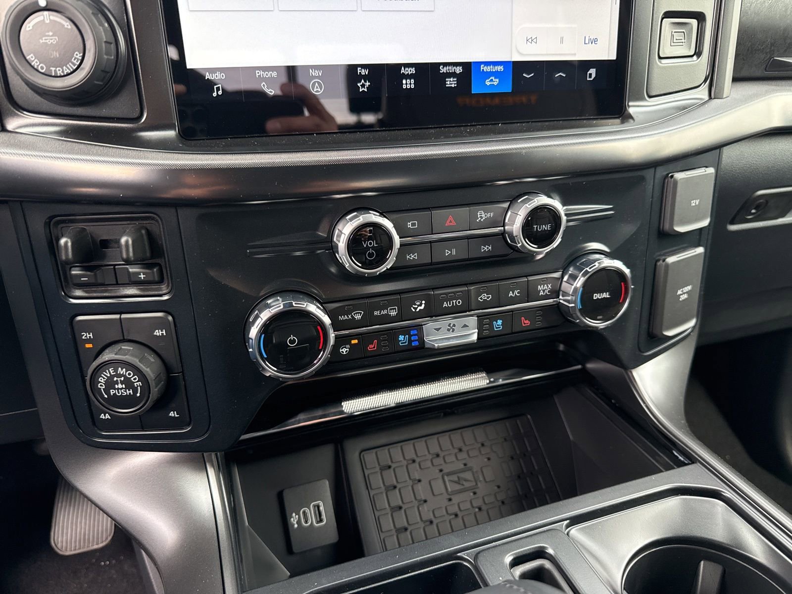 New 2025 Ford F150 Tremor w/ Equipment Group 402A High image 32