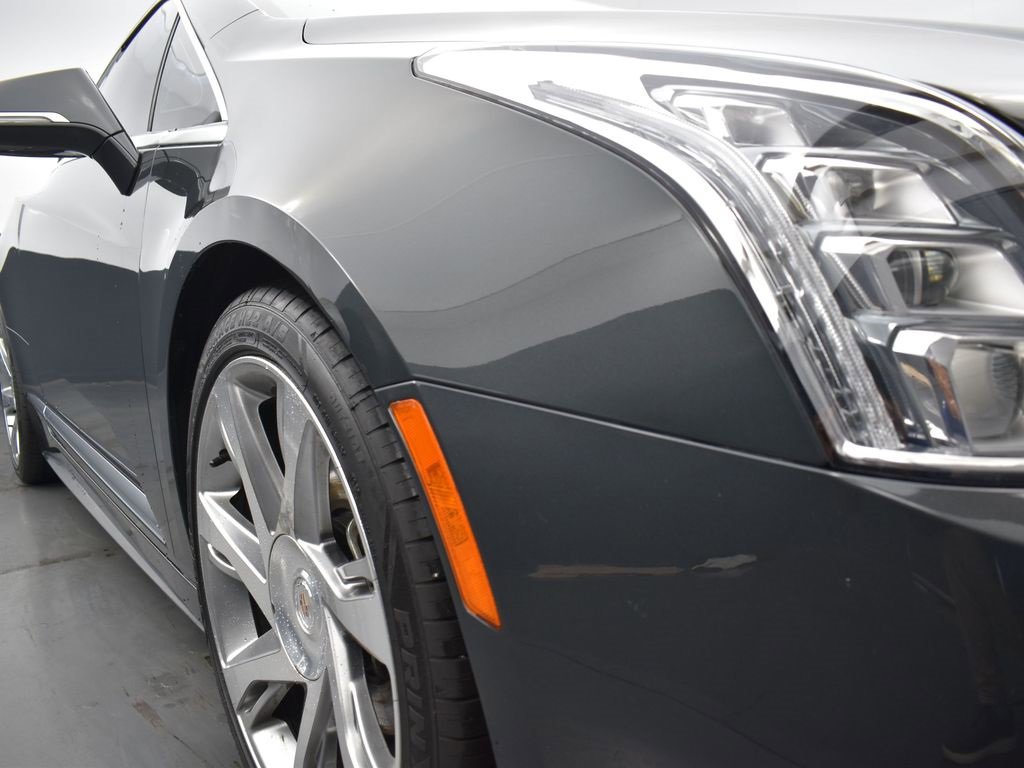 Used 2014 Cadillac ELR w/ Luxury Package image 30