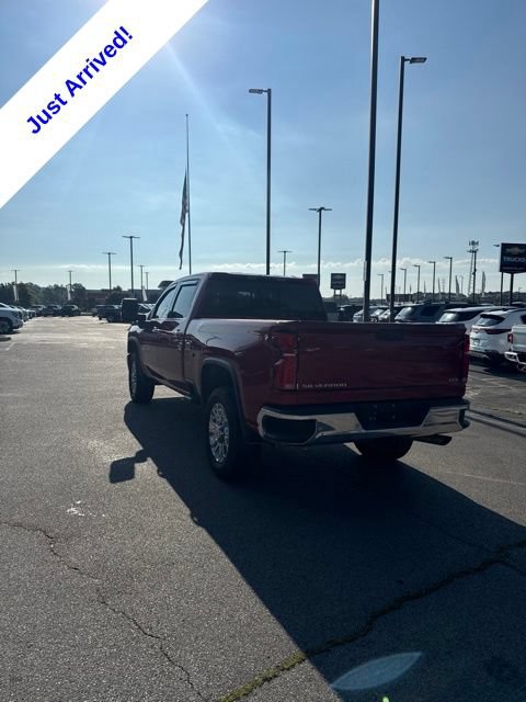 Used 2025 Chevrolet Silverado 2500 LTZ w/ LTZ Convenience Package AWD/4WD image 7