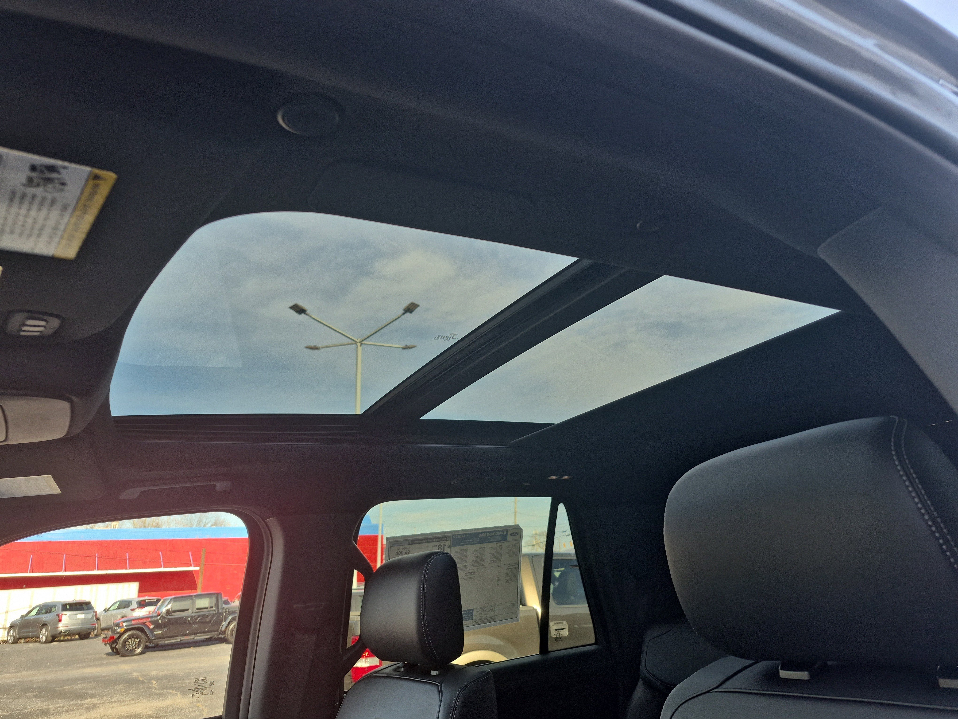 New 2025 Ford Expedition Max Platinum w/ Stealth Performance Package image 9