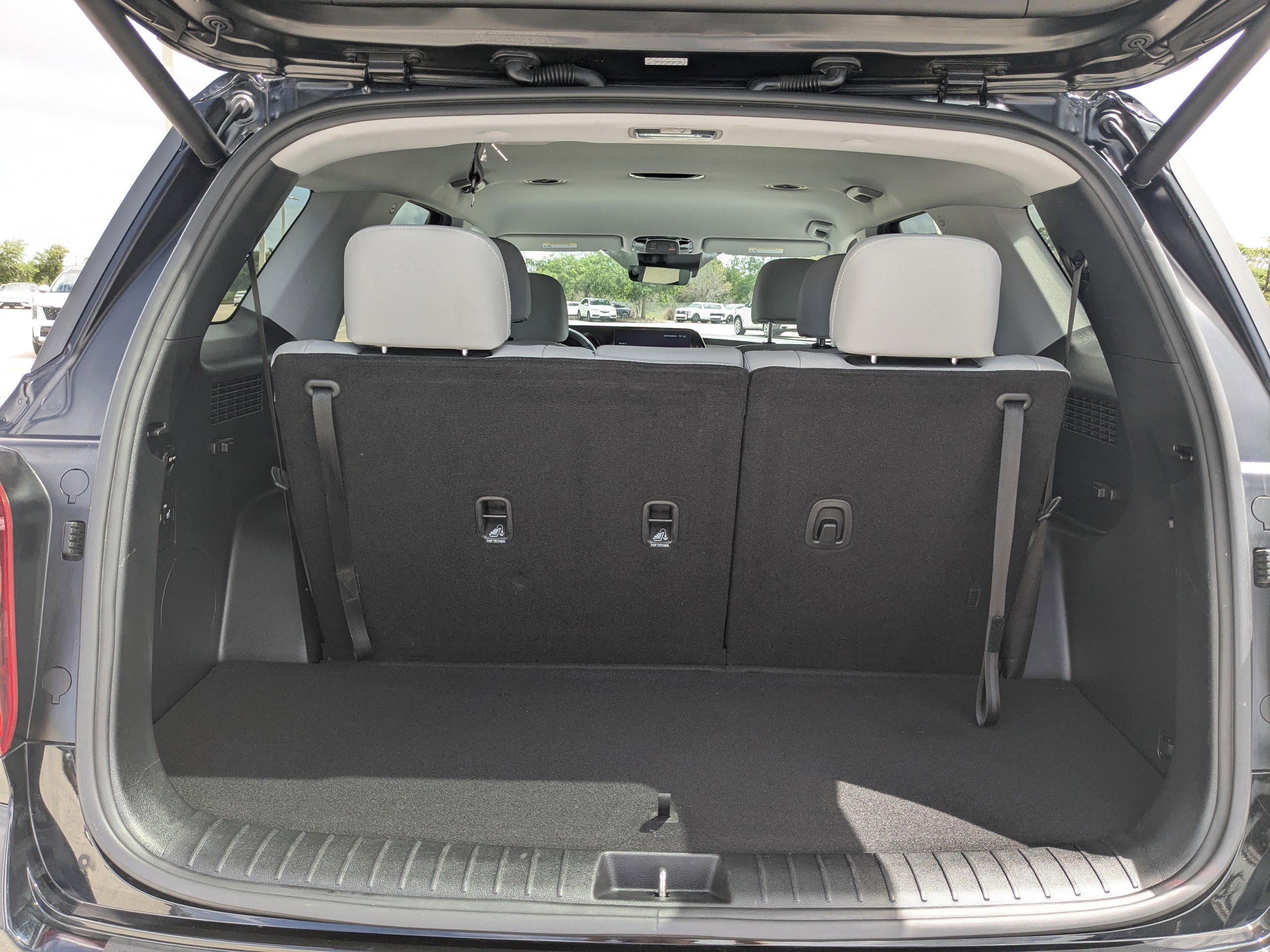 Used 2024 Hyundai Palisade SEL image 13