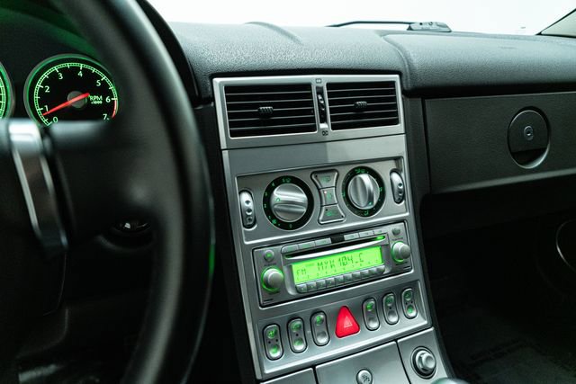 Used 2004 Chrysler Crossfire Limited image 24