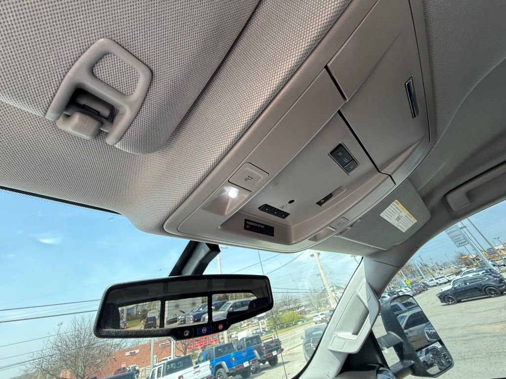 Used 2017 Chevrolet Silverado 1500 LT w/ All Star Edition image 22